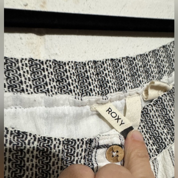 Roxy White Black Plaid Gingham Checkered Sleeveless Sun Dress Midi Modest Large - Picture 3 of 6